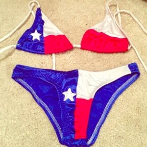 ❌SOLD❌TEXAS FLAG SCRUNCH-BUTT BIKINI SIZE SMALL